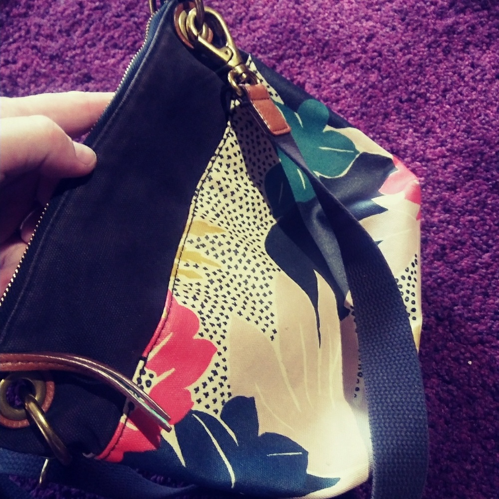 Fossil purse - Picture 5 of 8